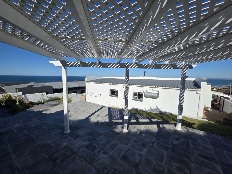 4 Bedroom Property for Sale in Dana Bay Western Cape